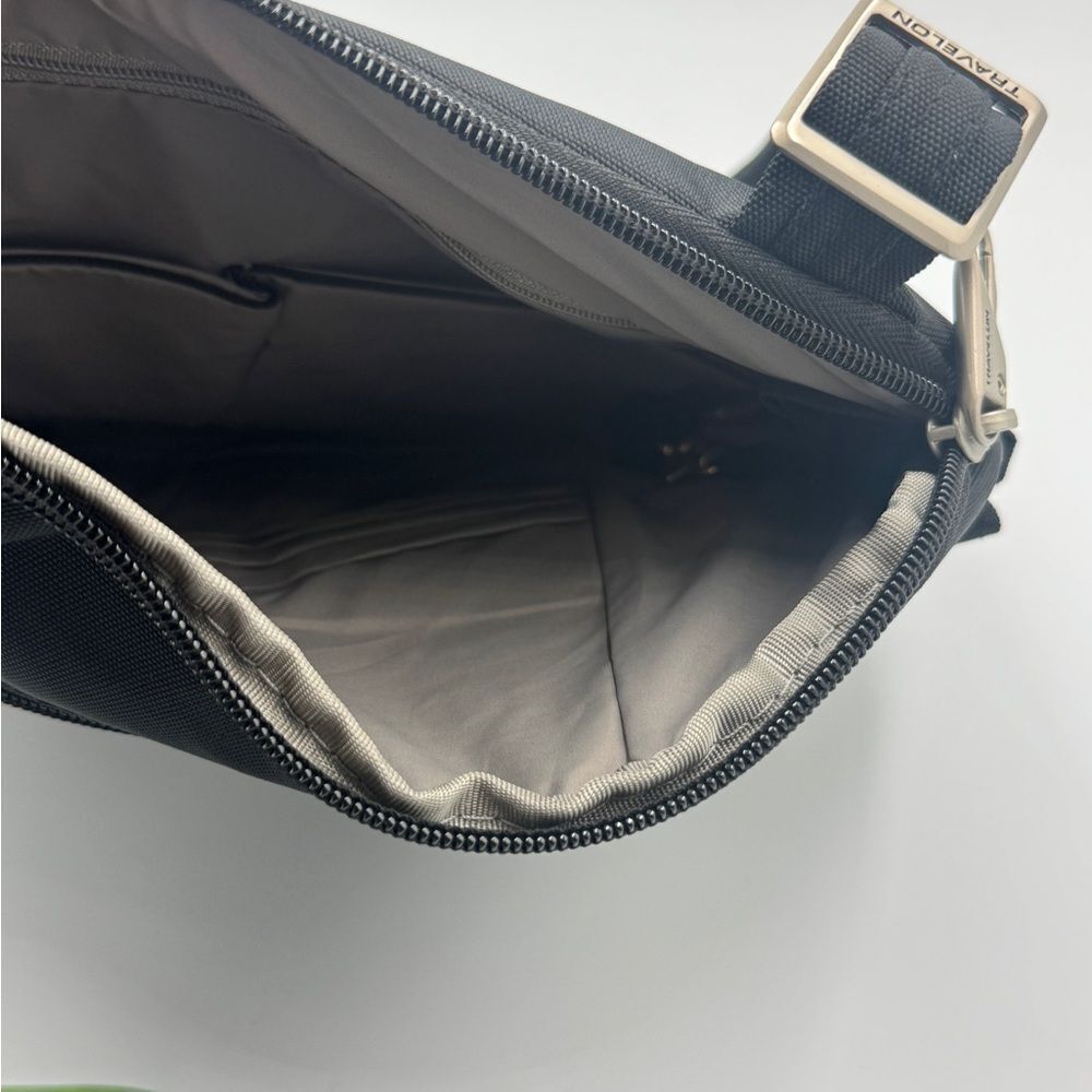 Travelon Anti-Theft Cross-Body Bag, Two Pocket Crossbody, bag - Picture 7 of 15